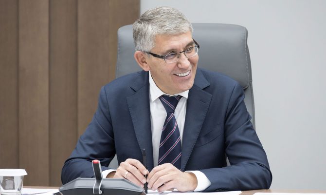 Дмитрий Миляев поздравил тульских журналистов с Днем российской печати