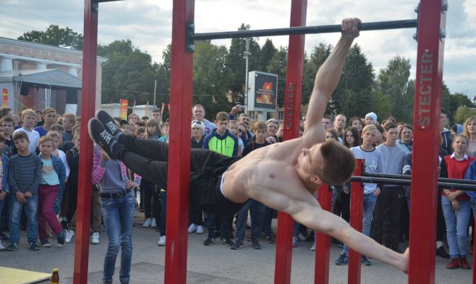 Туляков зовут заниматься воркаутом: где и как это можно сделать