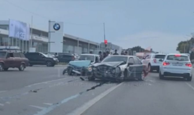 Авария в Туле на Новомосковском шоссе стала причиной пробки