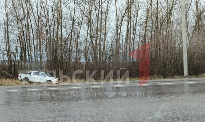 Под Тулой произошло серьезное ДТП: машины раскидало по обочинам