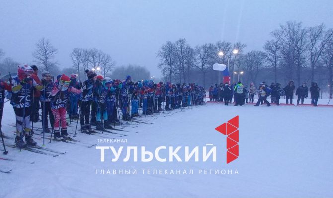 В Туле прошла лыжная ночная гонка «Веденино»