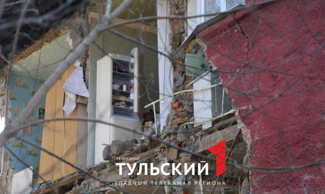 «Все сыпало бесконечно»: свидетели рассказали об обрушении стены дома в Киреевске