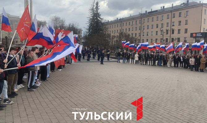 На площади Победы в Туле встретили вернувшихся бойцов-участников СВО