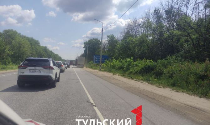 Ограничение движения по трассе М-4 "Дон" в Тульской области пока сохраняется