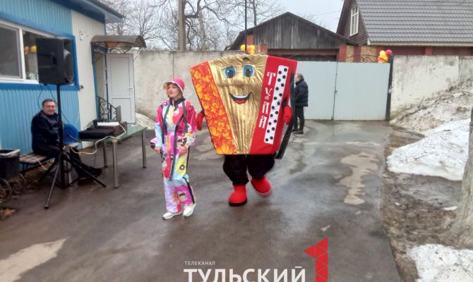 Детей из Белгорода встретили в тульском лагере «Новая волна»