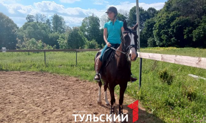 Чемпионки по конкуру из Тулы показали талисман сборной