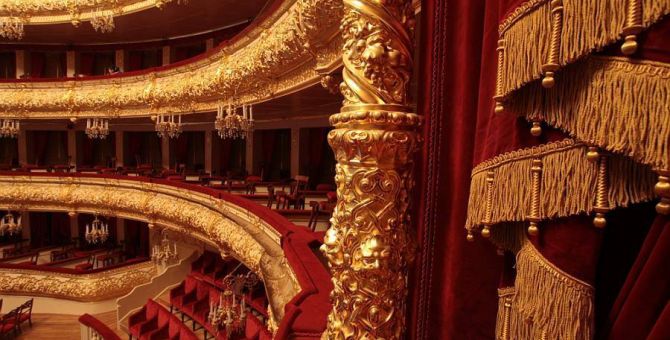 2019 год в России объявлен годом театра