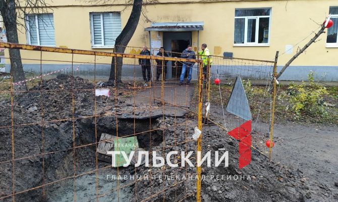 В Туле из-за неоконченного ремонта системы отопления разрушается дом