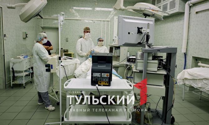 В Туле начали делать операции на щитовидке без шрамов на шее