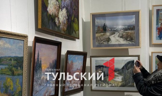 Живопись, графика, иконопись и скульптуры: в центре Тулы открылась новая выставка