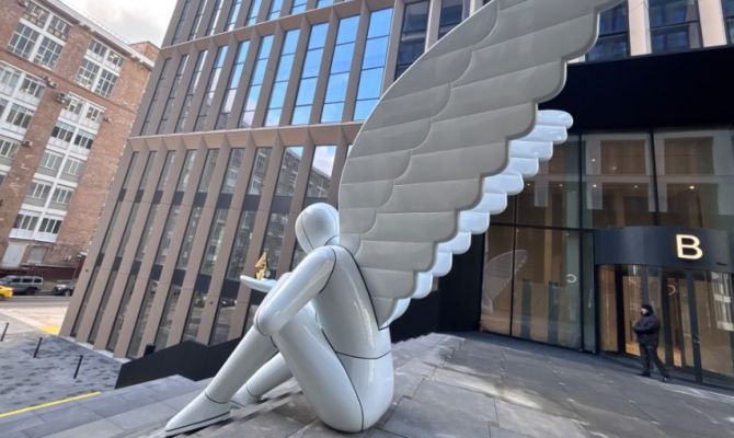 Туляки приняли участие в создании московского ангела 