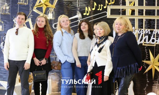 В Туле наградили отличившихся работников культуры: фоторепортаж
