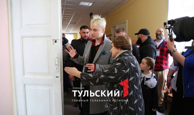 SHAMAN проведет урок музыки в родной школе в Новомосковске