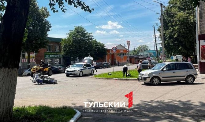 В Болохово мотоциклист устроил ДТП: есть пострадавшие