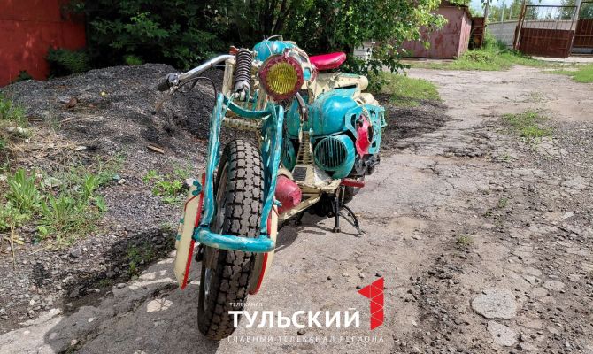 Туляк собрал мотоцикл из металлома