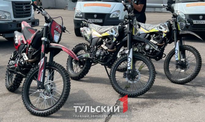 Тульская область отправила в зону СВО новые автомобили и мотоциклы