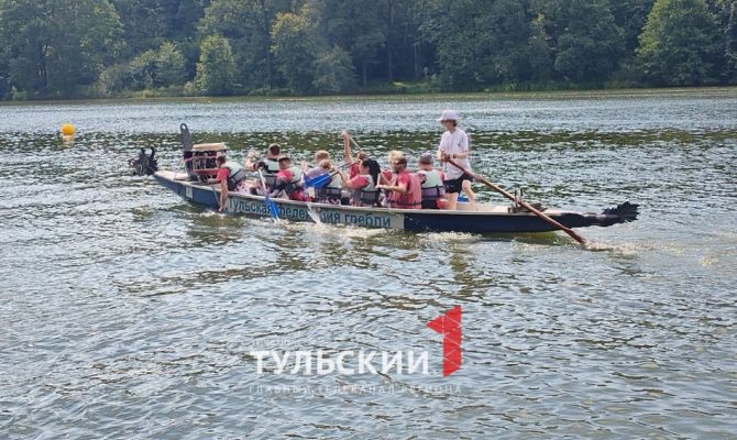 В Туле на реке Воронке стартовали гонки на «Драконах»