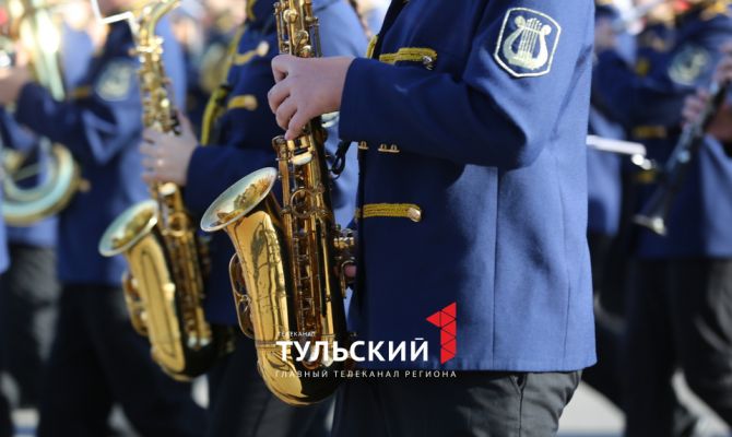 На "Фанфарах Кремля" одна песня подняла всю площадь Тулы