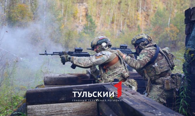 Омоновцы в Туле провели штурм блиндажа с диверсантами