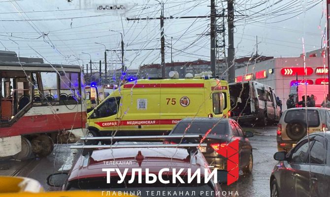 В Туле четверо пострадавших в ДТП на Пролетарском мосту остаются в реанимации
