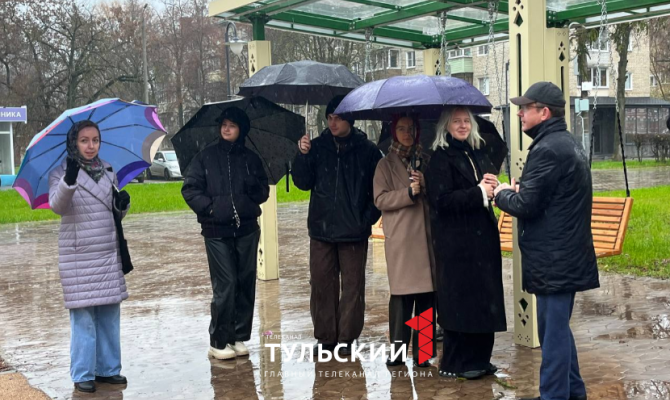 Студентам ТулГУ рассказали, как благоустраивают сквер Толстого