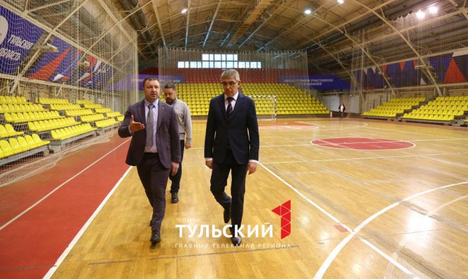 Дмитрий Миляев поручил разработать план развития стадиона "Арсенал"