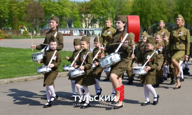 В Туле прошел первый парад дошкольников
