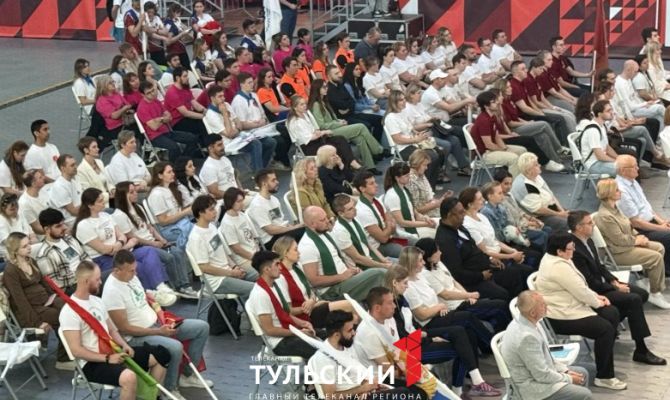 В «Тула-Арене» открыли региональную спартакиаду здоровья