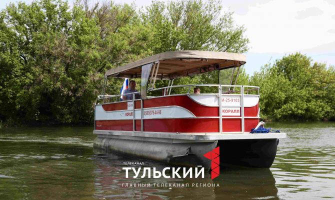 Туристам показали Тулу с воды