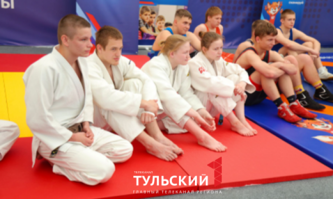 В Туле предложили ввести третий обязательный час физкультуры в неделю