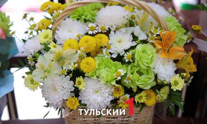 Сколько будут стоит цветы к 1 сентября: большой обзор
