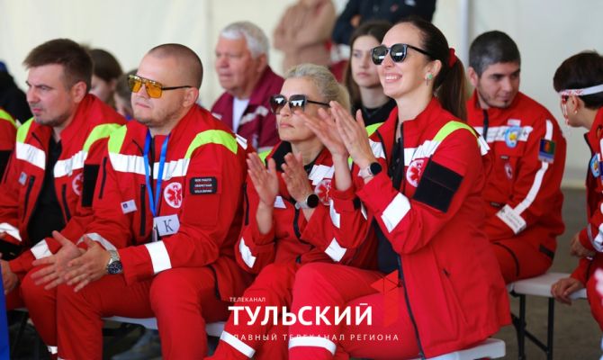 Медики из 14 регионов страны борются за звание лучшей бригады скорой помощи