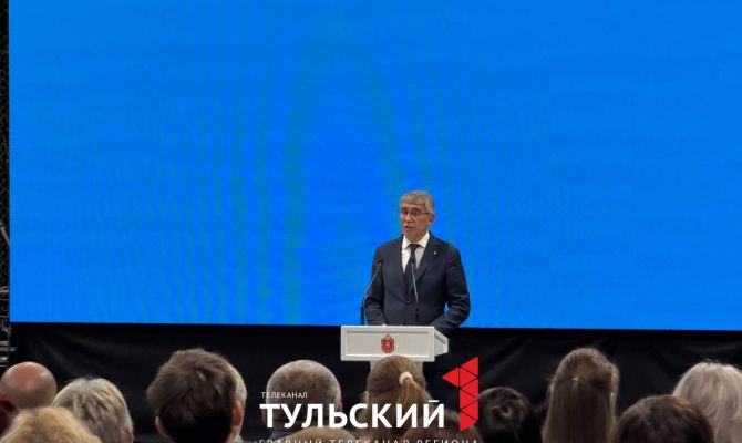 Дмитрий Миляев вручил награды тулякам за верную службу Родине