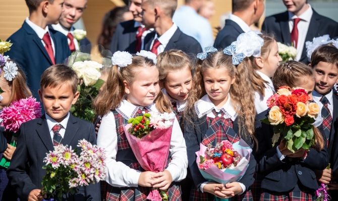 Туляки подали более 11,5 тысяч заявлений в первый класс через Госуслуги