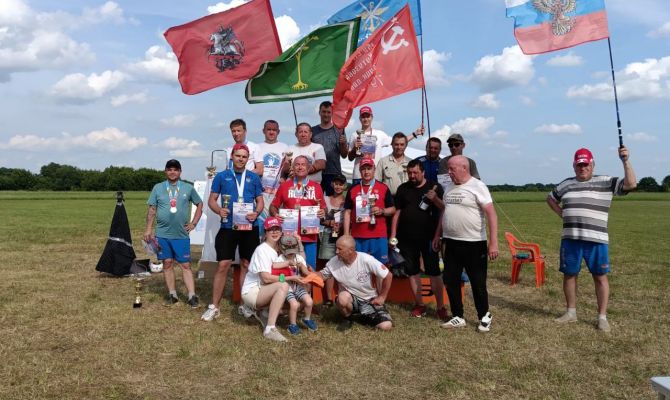 Тульские авиамоделисты привезли медали с соревнований в Рязани