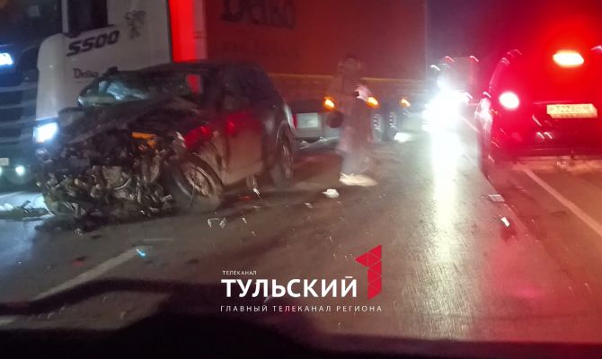 На трассе М-2 "Крым" под Тулой произошло массовое ДТП