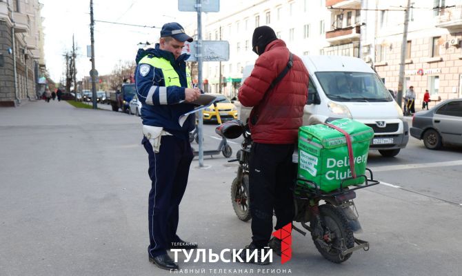 В Туле инспекторы назвали топ-3 нарушений среди самокатчиков