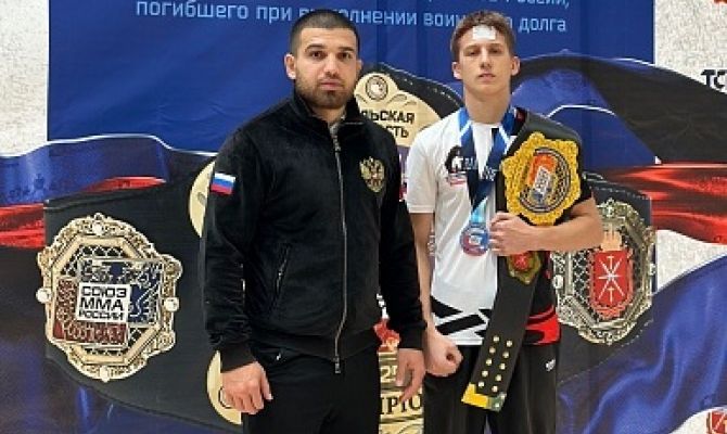 Тульский боец завоевал серебро на Всероссийских соревнованиях по ММА