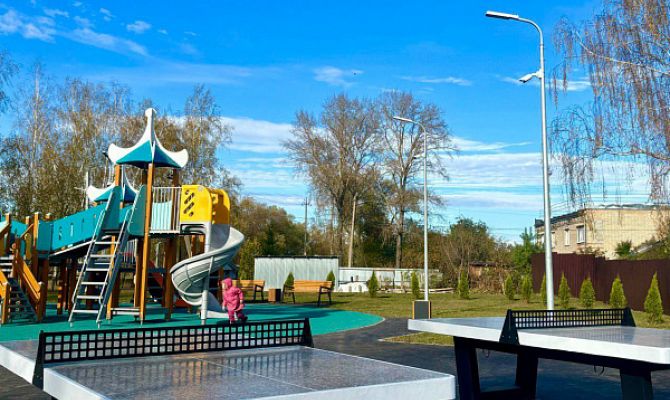 В Заокском районе завершили второй этап благоустройства сквера Победителей