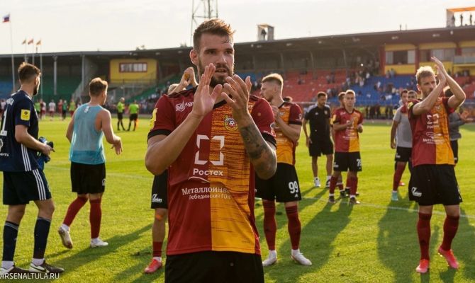 Тульский "Арсенал" покинули сразу три футболиста