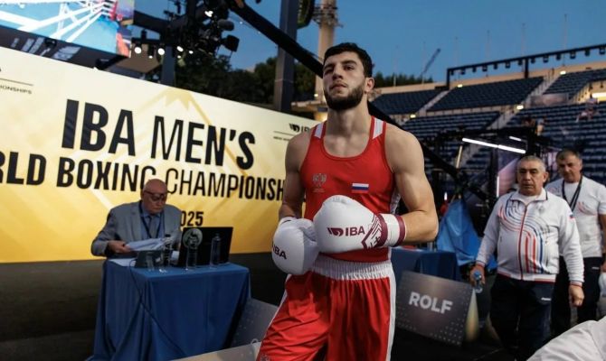 Туляк Джамбулат Бижамов стал чемпионом мира по боксу