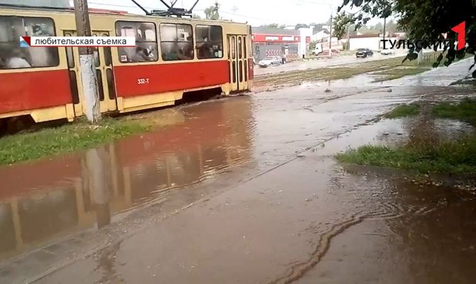 Тульская Венеция: сразу несколько дворов в городе затапливает из-за отсутствия ливневки