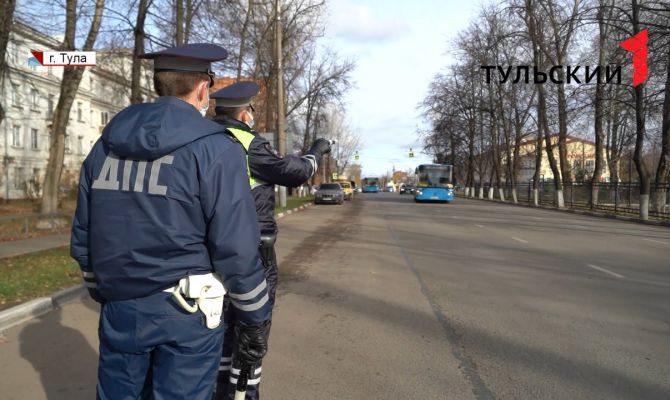 Как нарушители масочного режима в Туле оправдываются перед полицейскими