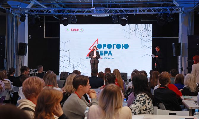 В Туле наградили волонтеров мероприятий к Дню Победы