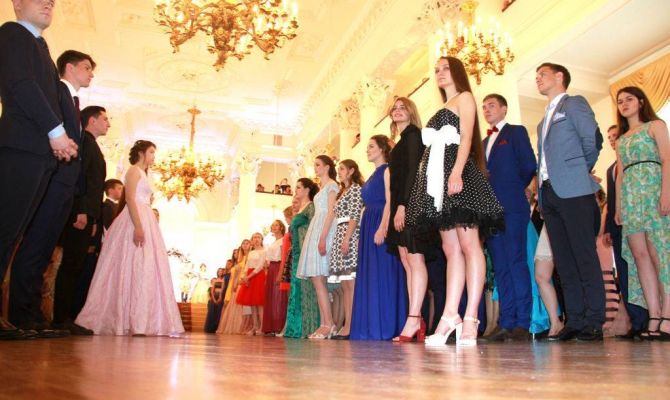 Тульских медалистов ждет Бал выпускников