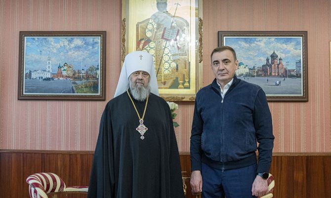 Алексей Дюмин поздравил митрополита Тульского и Ефремовского с днем рождения