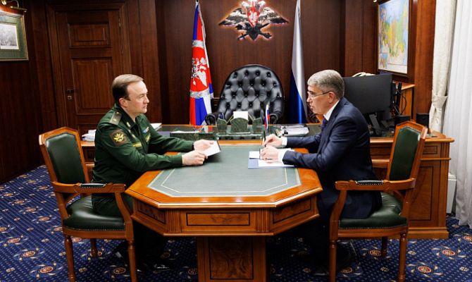 Губернатор Дмитрий Миляев встретился с заместителем Министра обороны РФ