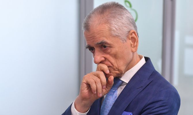 Геннадий Онищенко: "COVID-19, скорее всего, будет проявляться в зимний период"