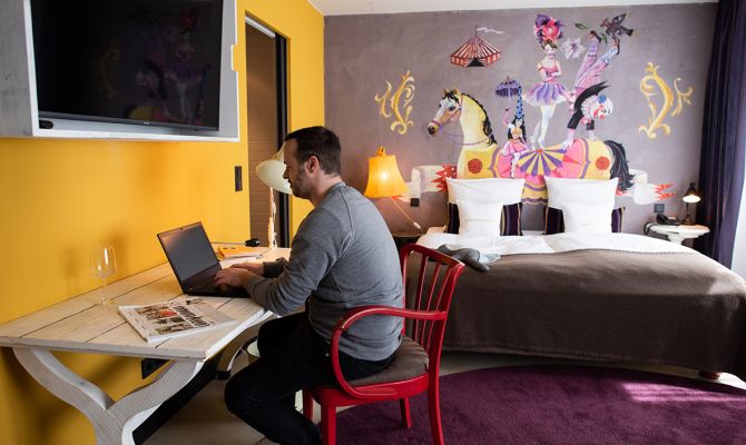 Минтруд России рассказал, когда работников будут переводить на «удаленку»