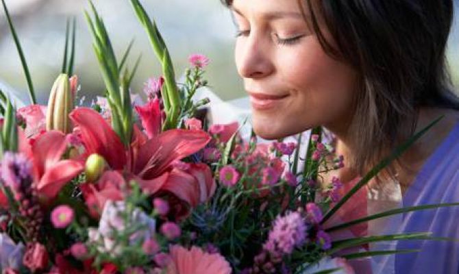 «Весеннее настроение» подарят тульским женщинам и детям в «Родине»